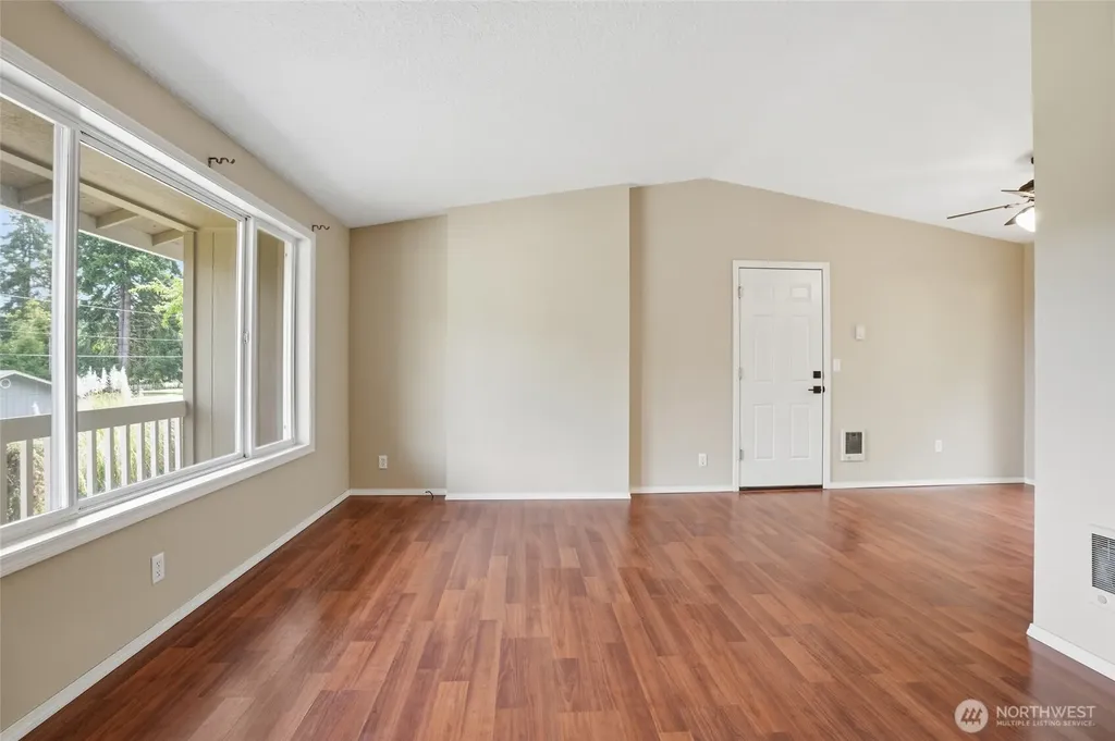 511 W 3rd Street La Center WA 98629