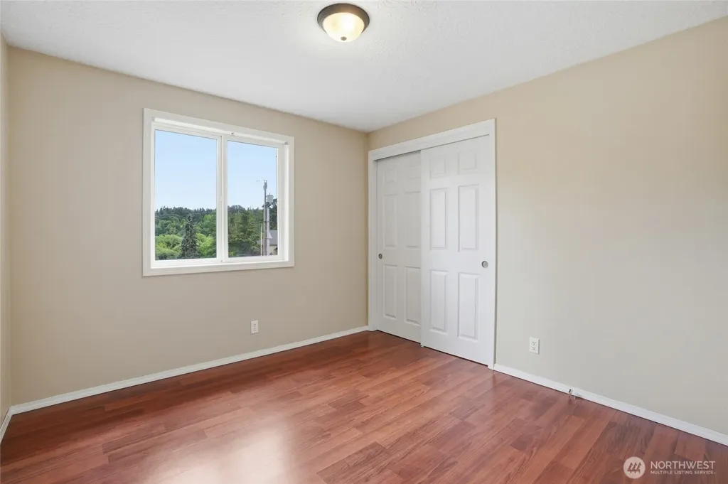 511 W 3rd Street La Center WA 98629
