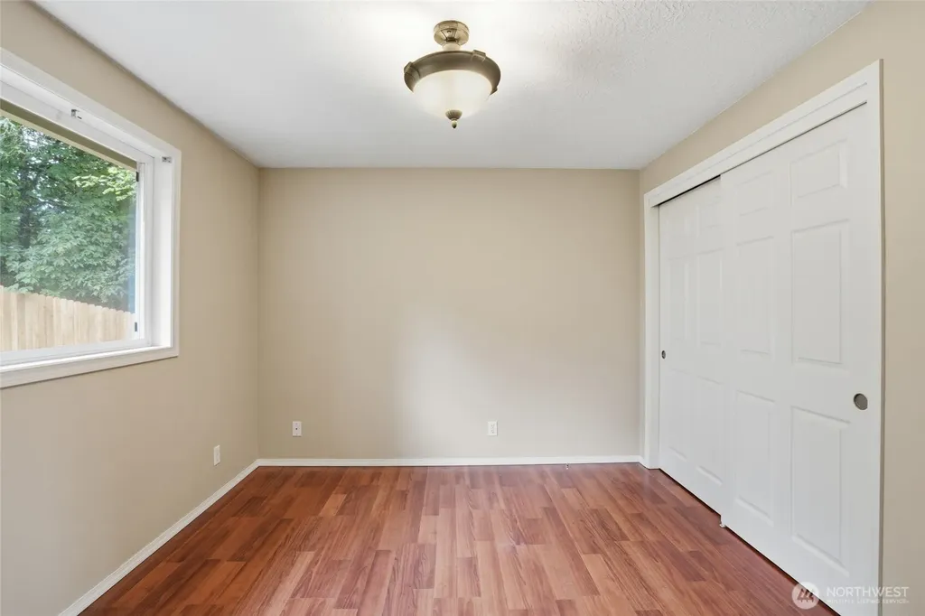 511 W 3rd Street La Center WA 98629