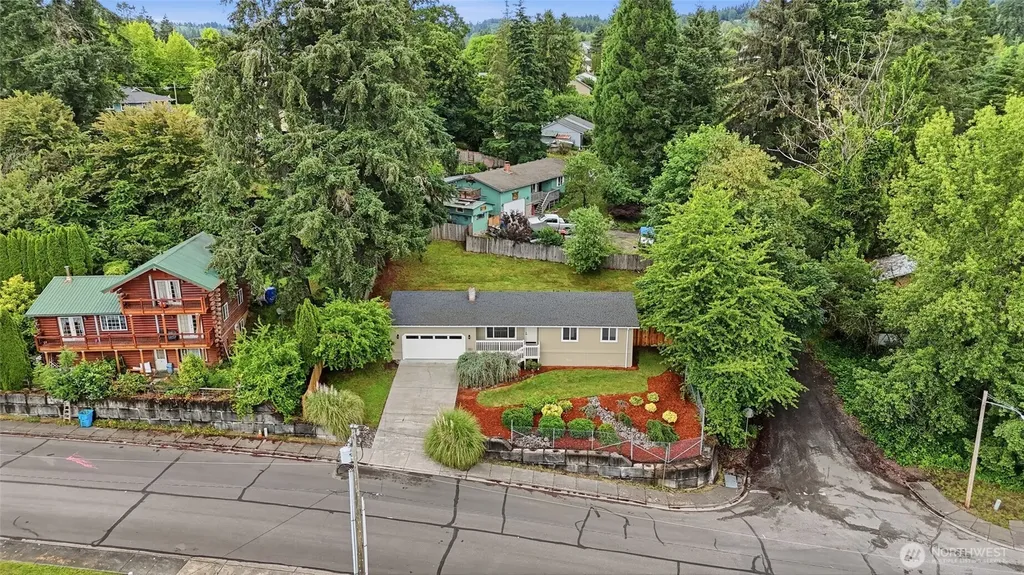 511 W 3rd Street La Center WA 98629