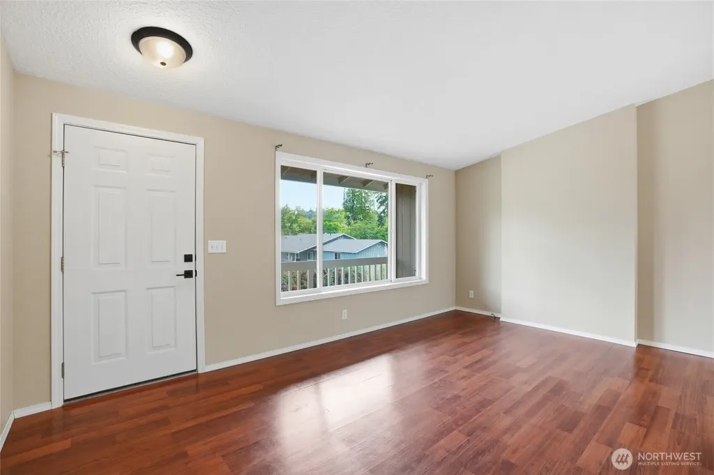 511 W 3rd Street La Center WA 98629