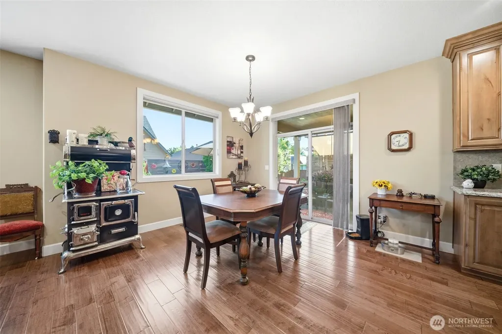 12602 NE 12th Way Vancouver WA 98684