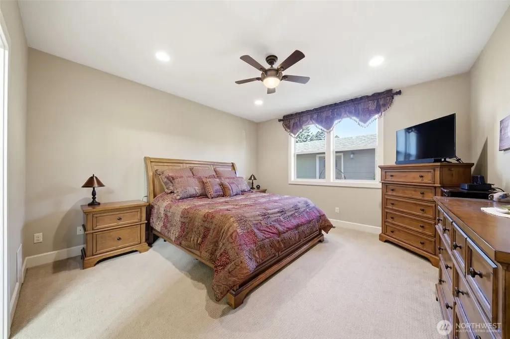 12602 NE 12th Way Vancouver WA 98684