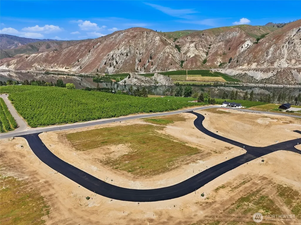 51 Stratastone Place Orondo WA 98843