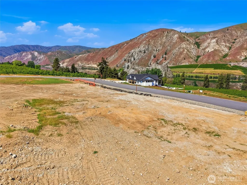 31 Stratastone Place Orondo WA 98843