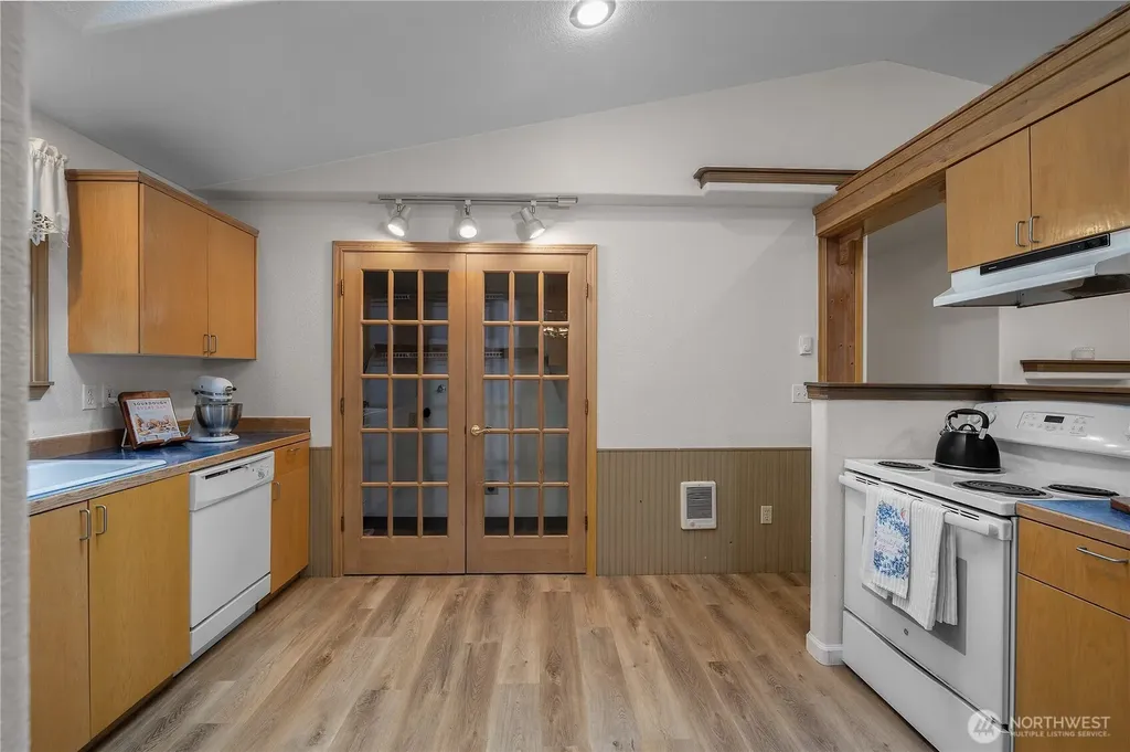 402 E Hiawatha Boulevard Shelton WA 98584