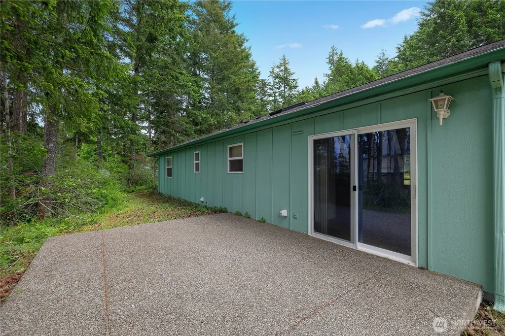 402 E Hiawatha Boulevard Shelton WA 98584