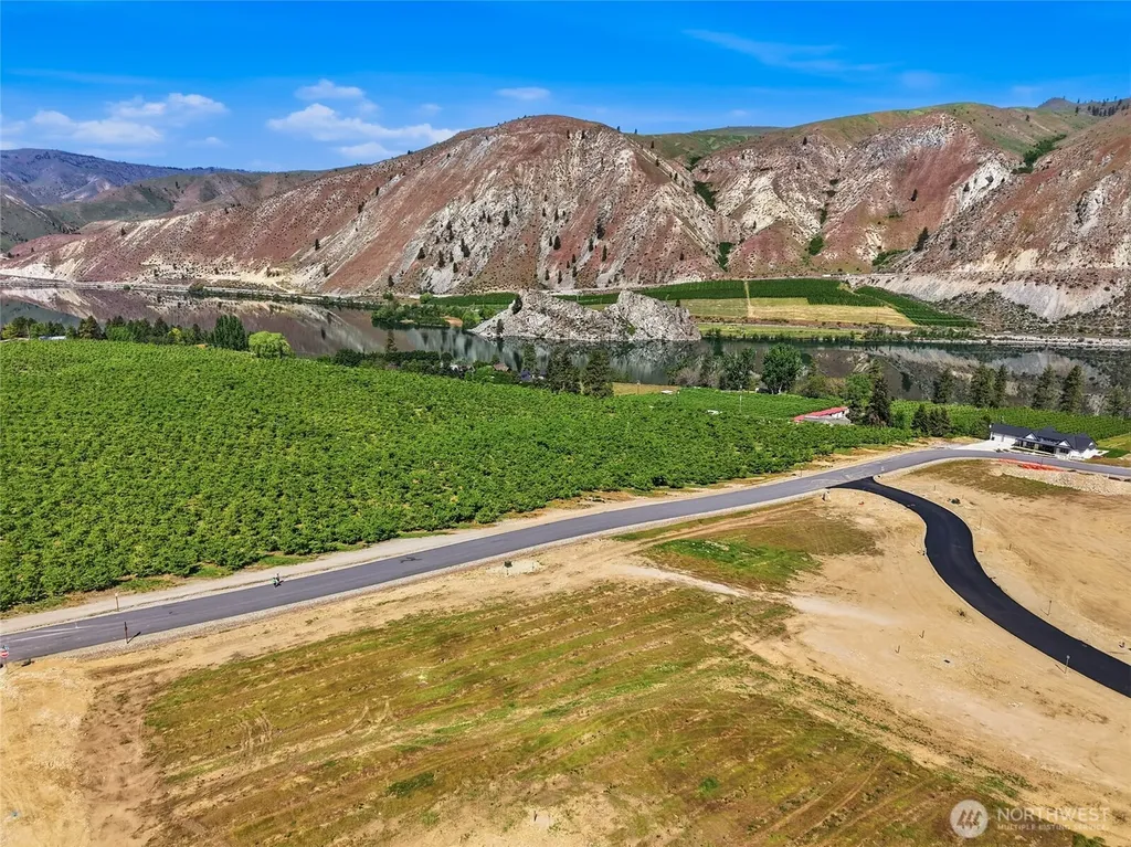 19 Stratastone Place Orondo WA 98843