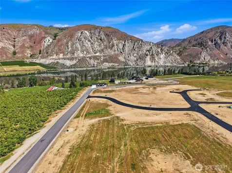 19 Stratastone Place Orondo WA 98843