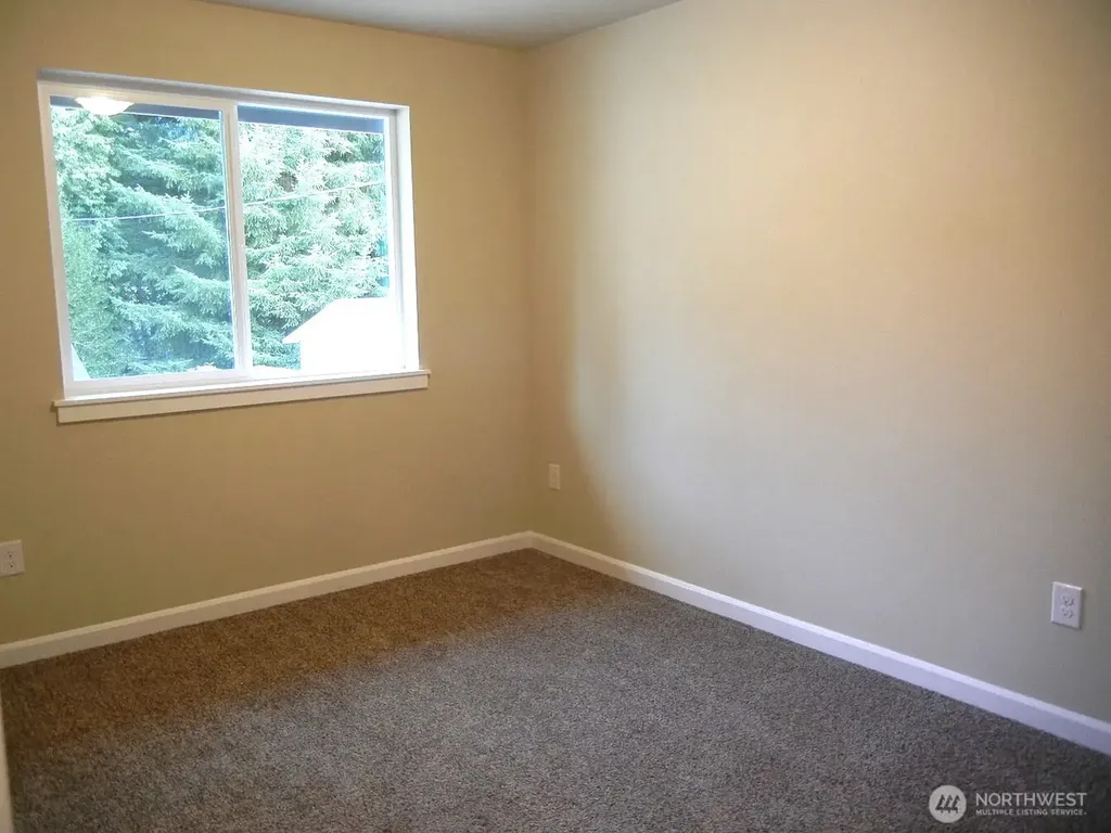 1214 Hall Street SE Lacey WA 98503