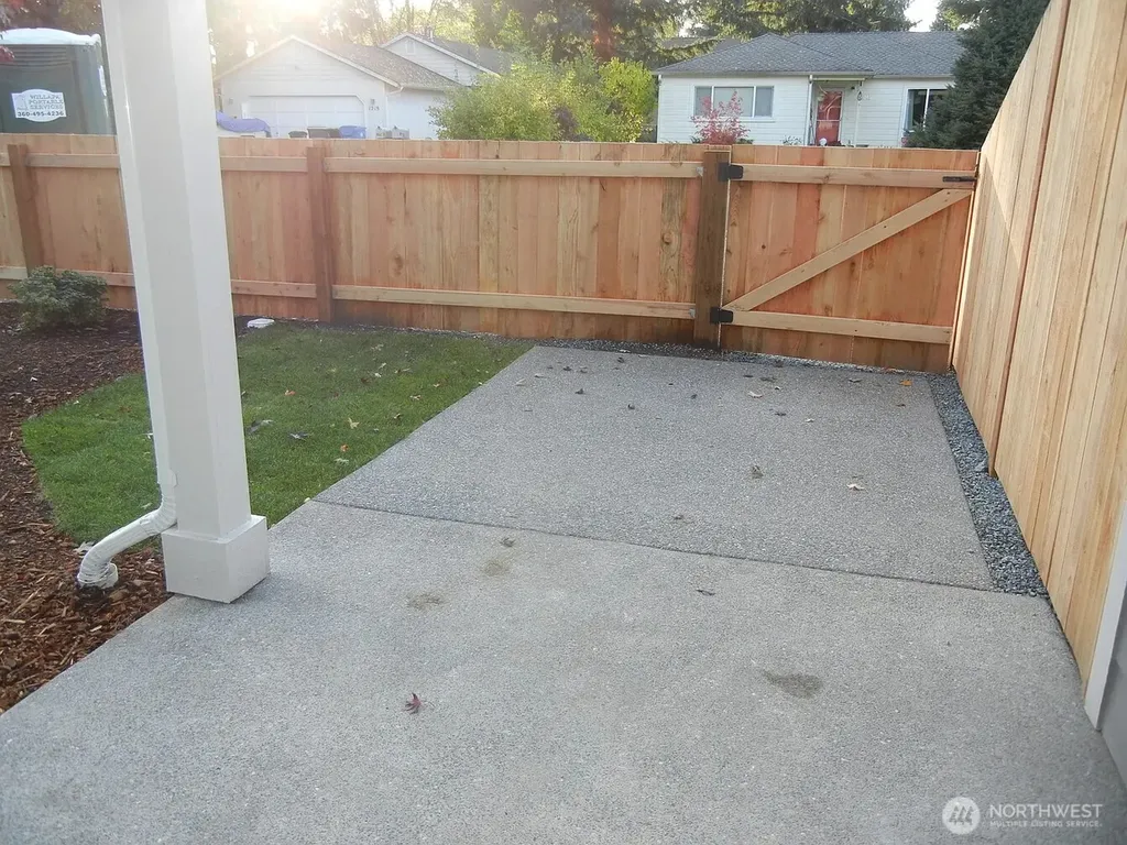 1214 Hall Street SE Lacey WA 98503