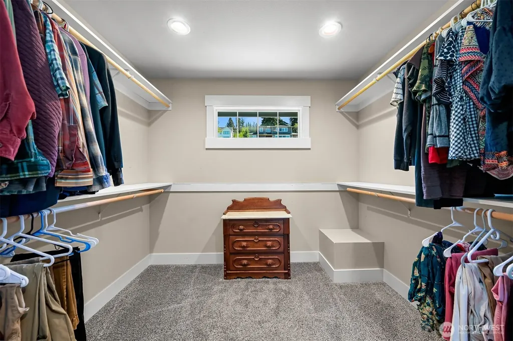 1221 34th Street Bellingham WA 98229