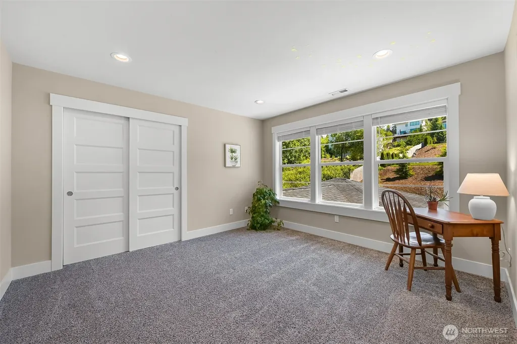 1221 34th Street Bellingham WA 98229