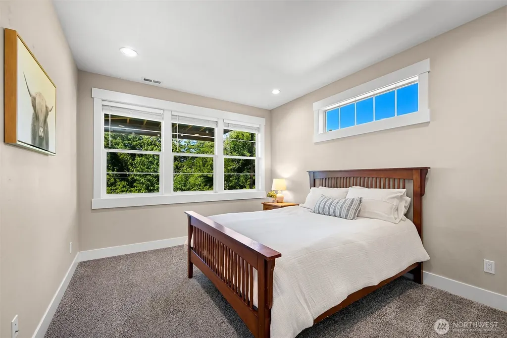 1221 34th Street Bellingham WA 98229