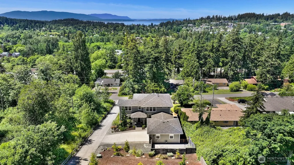 1221 34th Street Bellingham WA 98229