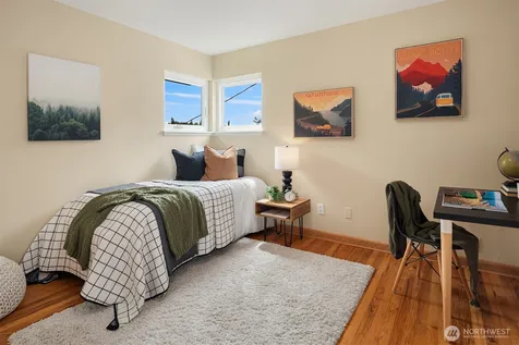 5028 41st Avenue SW Seattle WA 98136