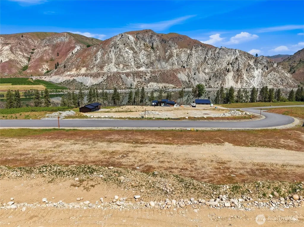 36 Cobblestone Drive Orondo WA 98843
