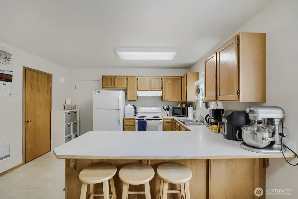 6101 Mcdougal Avenue Everett WA 98203
