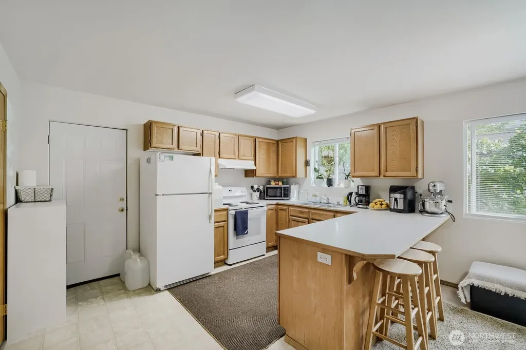 6101 Mcdougal Avenue Everett WA 98203