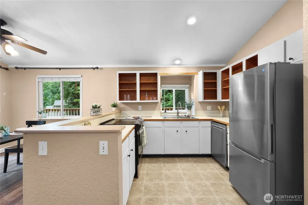 140 Windward Drive Bellingham WA 98229