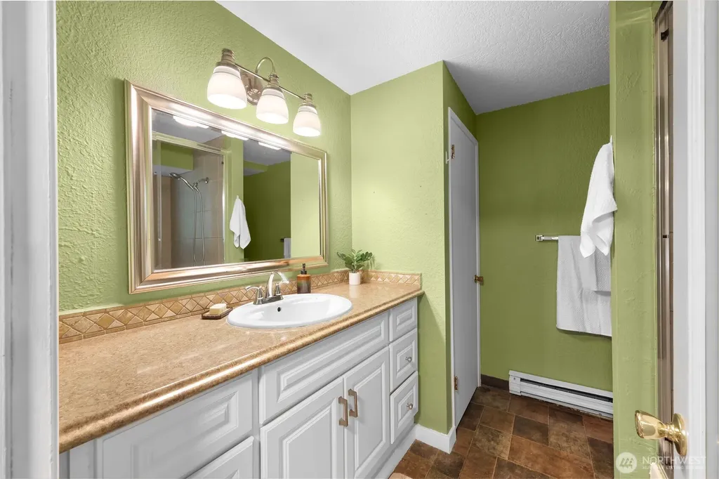 140 Windward Drive Bellingham WA 98229