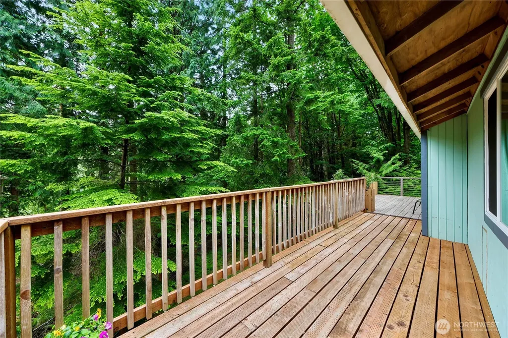 140 Windward Drive Bellingham WA 98229