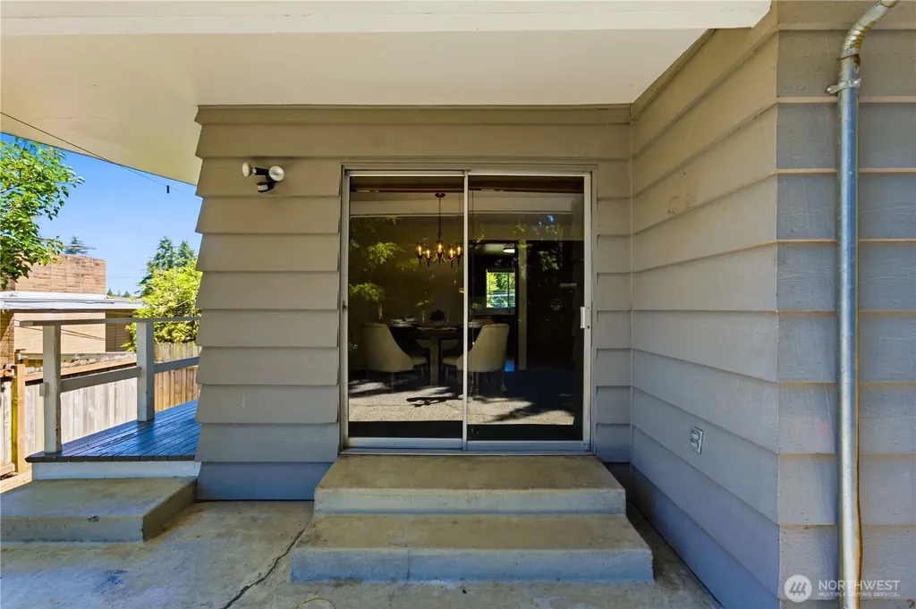 918 Manor Drive Fircrest WA 98466