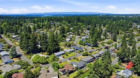918 Manor Drive Fircrest WA 98466