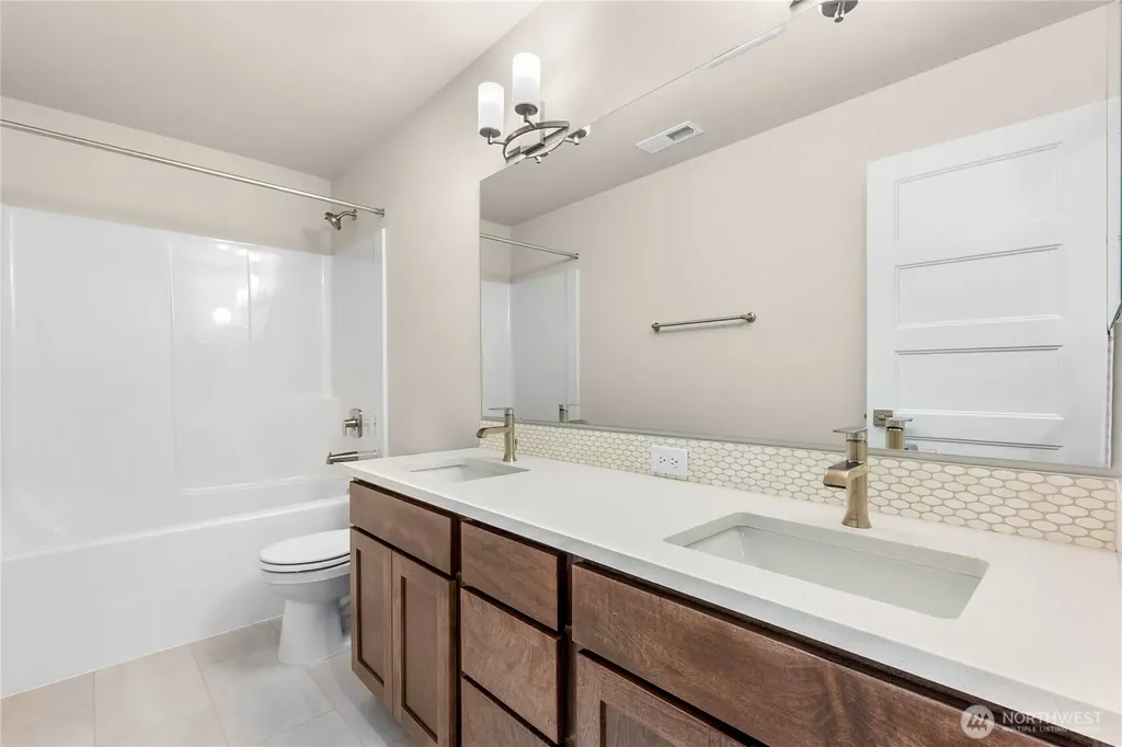 836 Bodie Street SE Lacey WA 98513