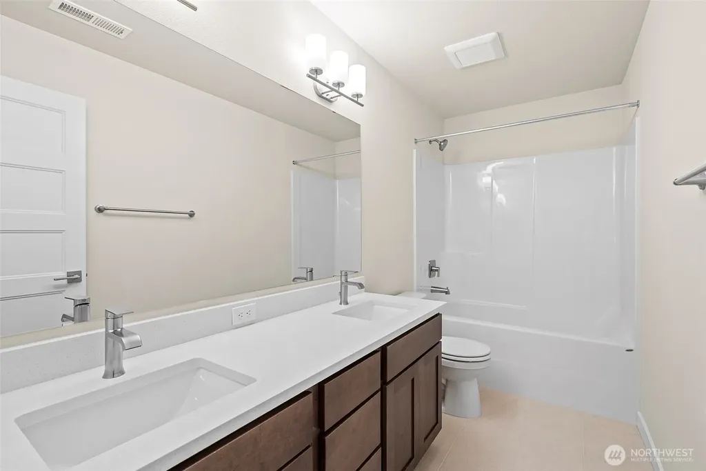 836 Bodie Street SE Lacey WA 98513