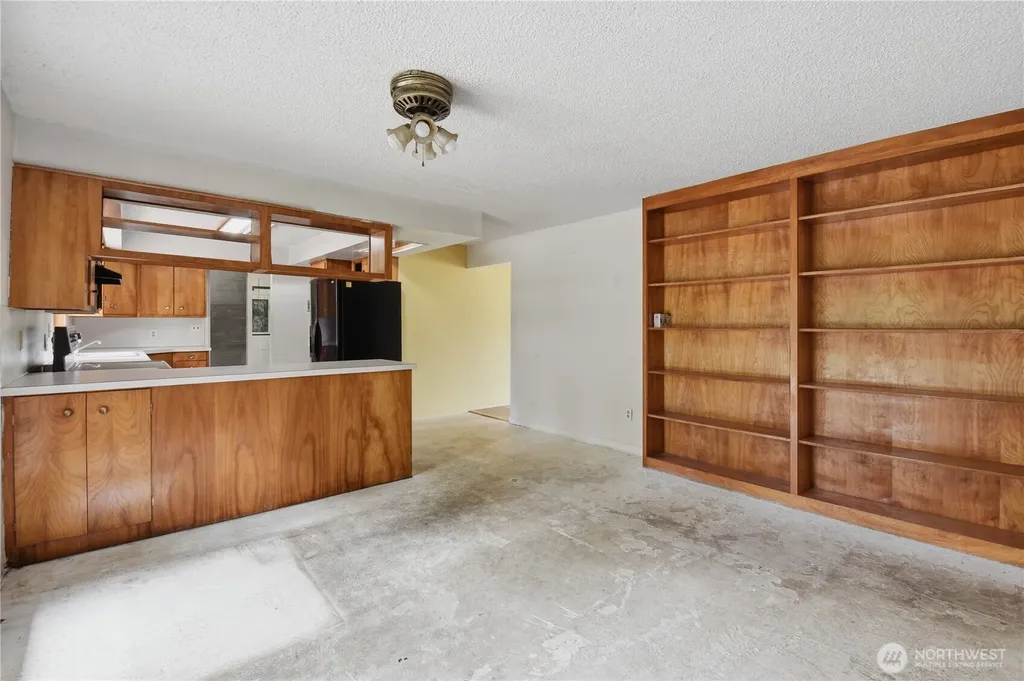 817 NE 10th Street North Bend WA 98045