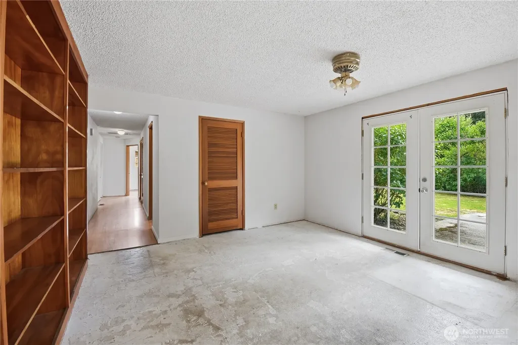 817 NE 10th Street North Bend WA 98045