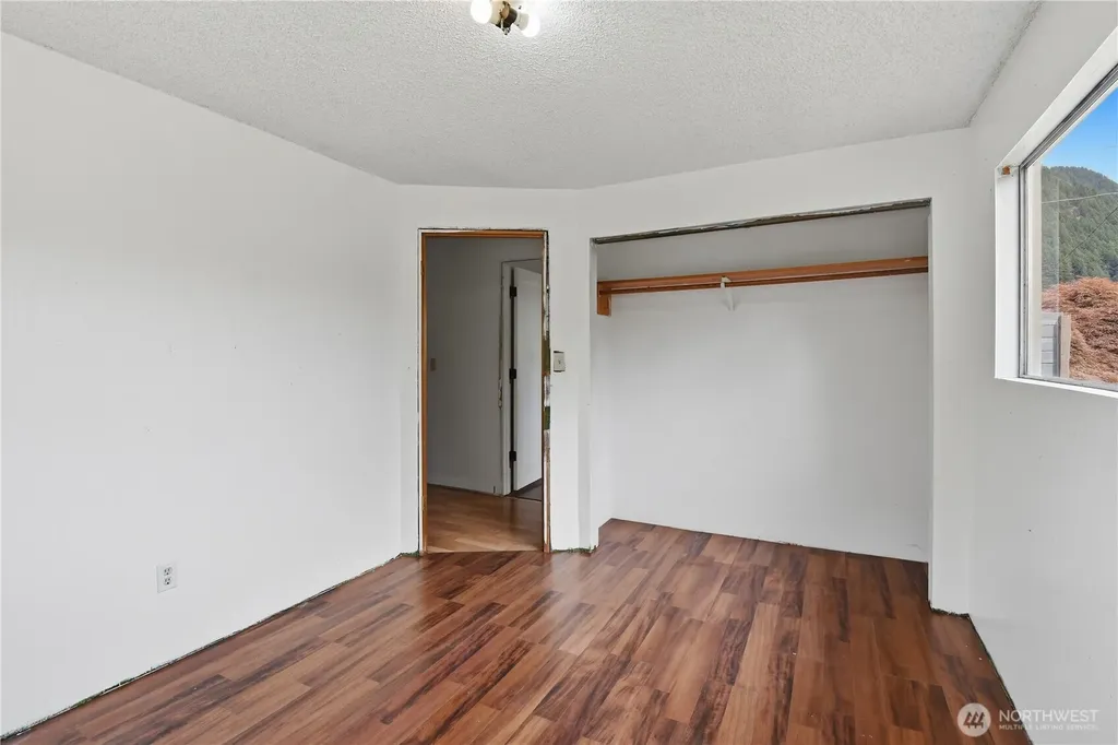 817 NE 10th Street North Bend WA 98045