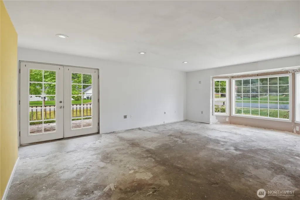 817 NE 10th Street North Bend WA 98045