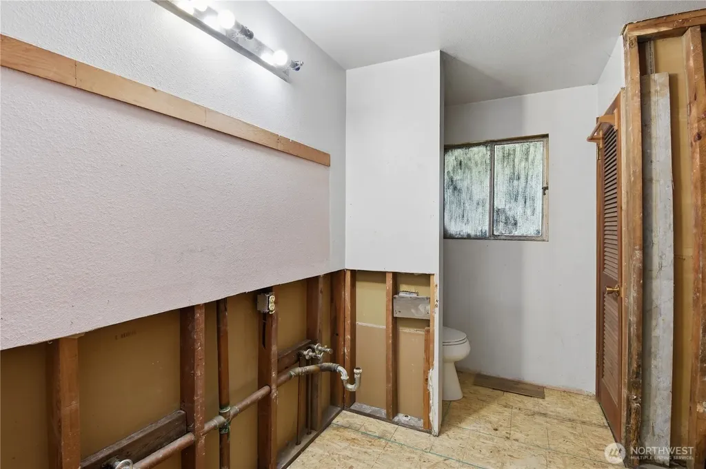 817 NE 10th Street North Bend WA 98045