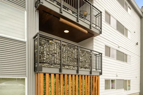 1770 NW 58th Street Seattle WA 98107