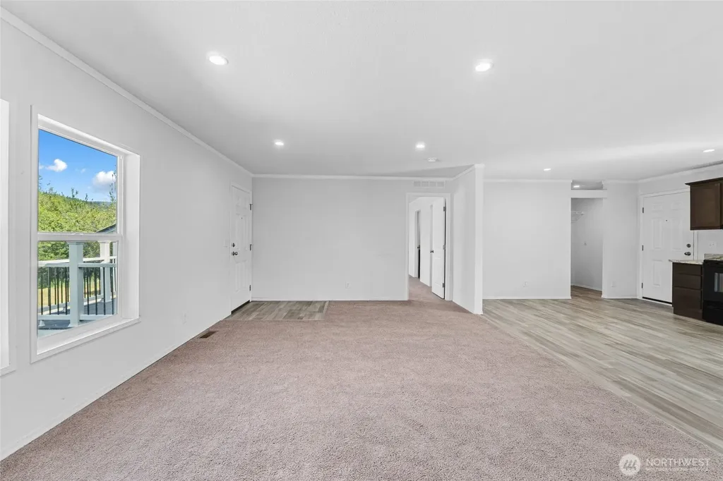 8 Mallard Lane Republic WA 99166