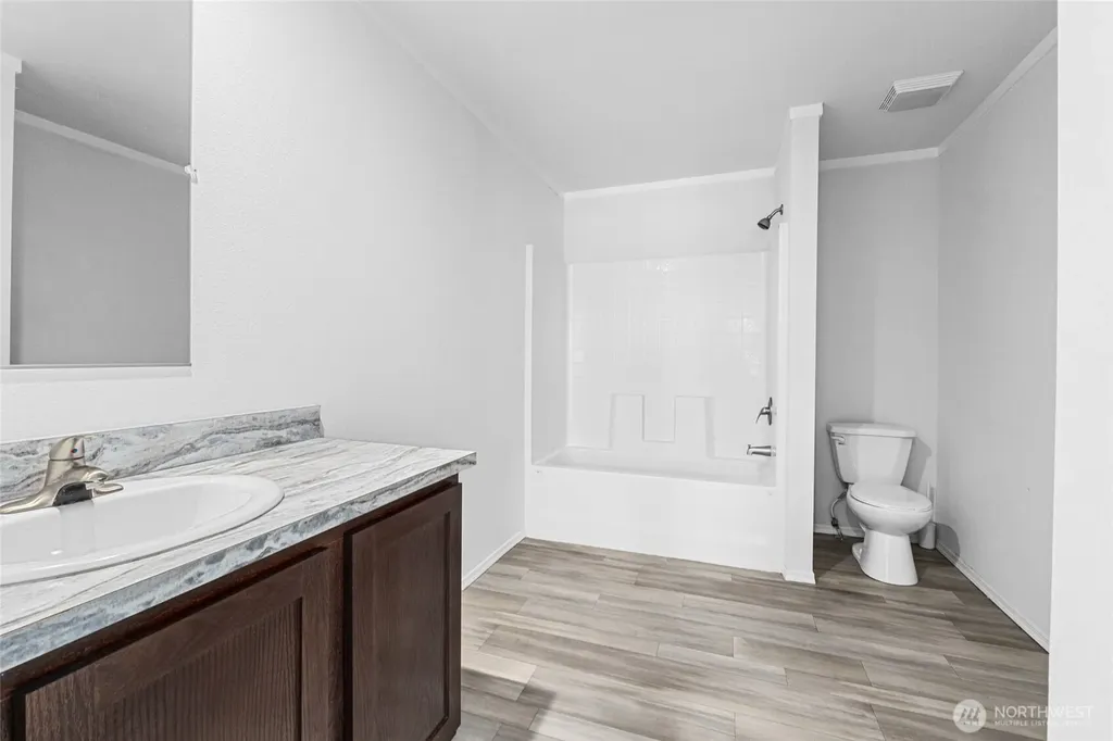 8 Mallard Lane Republic WA 99166