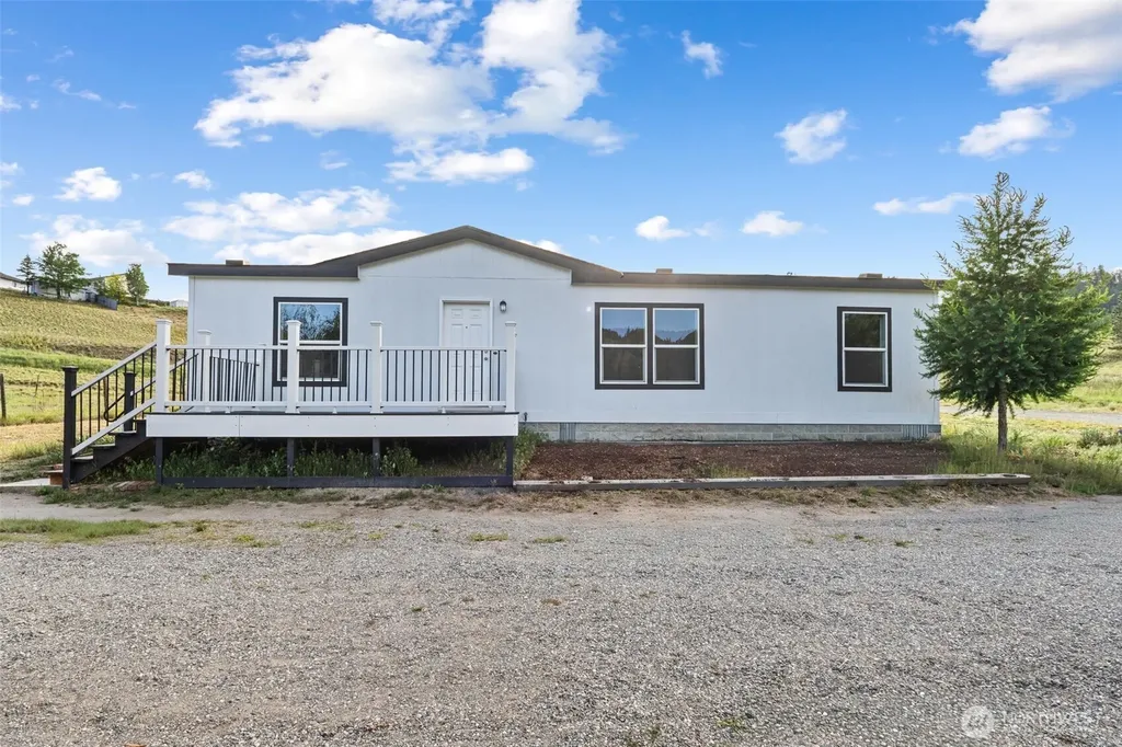 8 Mallard Lane Republic WA 99166