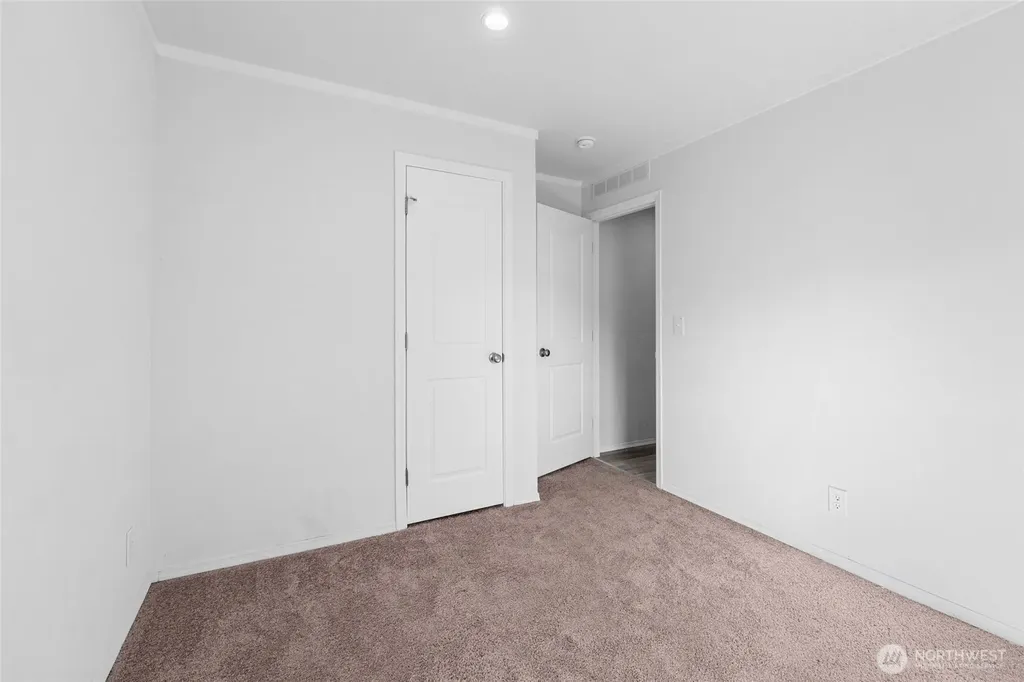 8 Mallard Lane Republic WA 99166