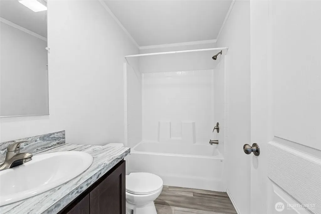 8 Mallard Lane Republic WA 99166