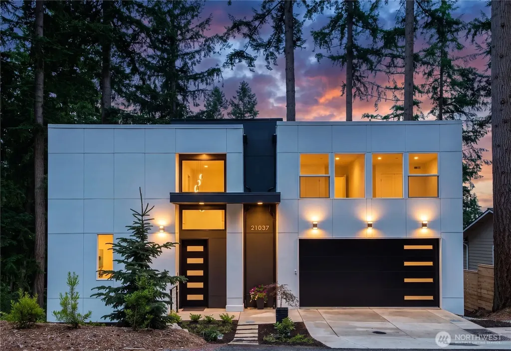 21037 NE 15th Street Sammamish WA 98074