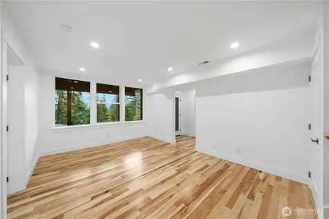 21037 NE 15th Street Sammamish WA 98074