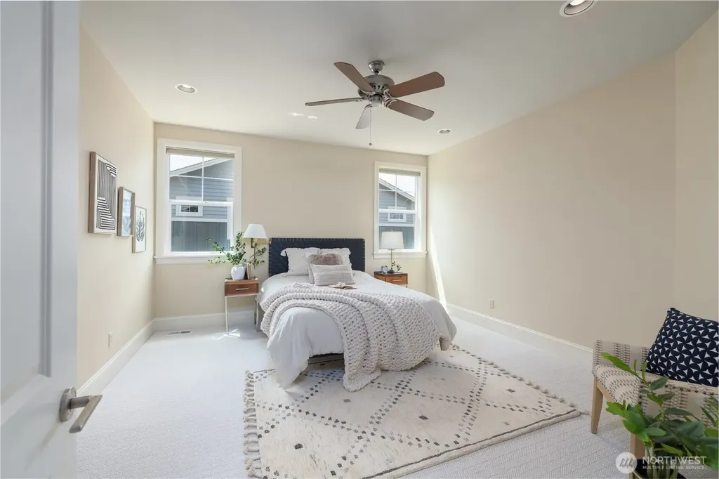 4903 Portalis Way Anacortes WA 98221