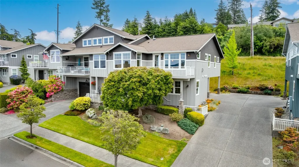 4903 Portalis Way Anacortes WA 98221
