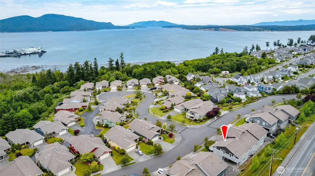 4903 Portalis Way Anacortes WA 98221