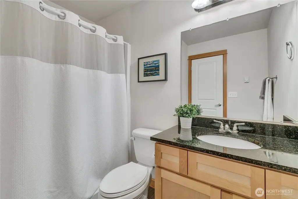22224 Lydia Way NE Poulsbo WA 98370