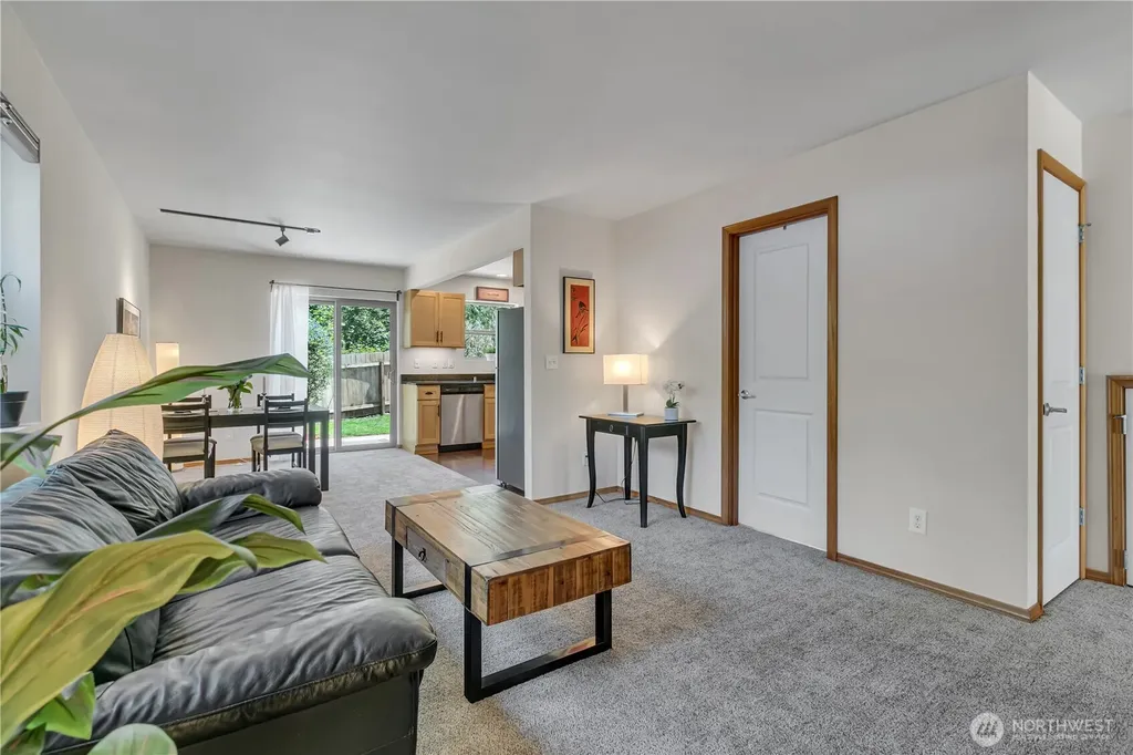 22224 Lydia Way NE Poulsbo WA 98370