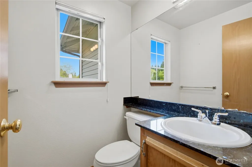 12402 107th Place NE Kirkland WA 98034