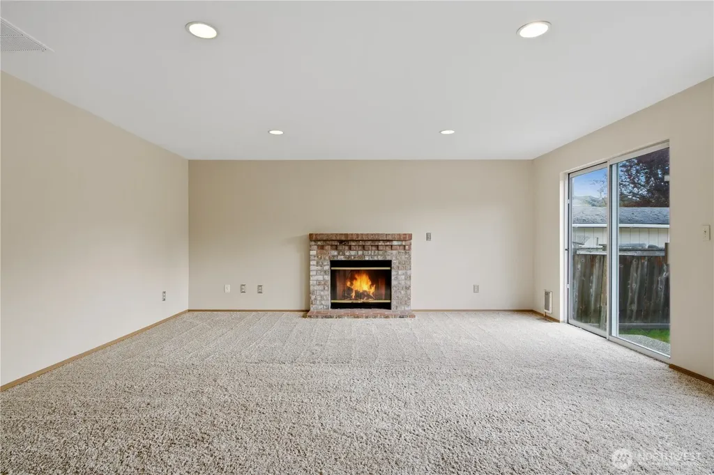 12402 107th Place NE Kirkland WA 98034